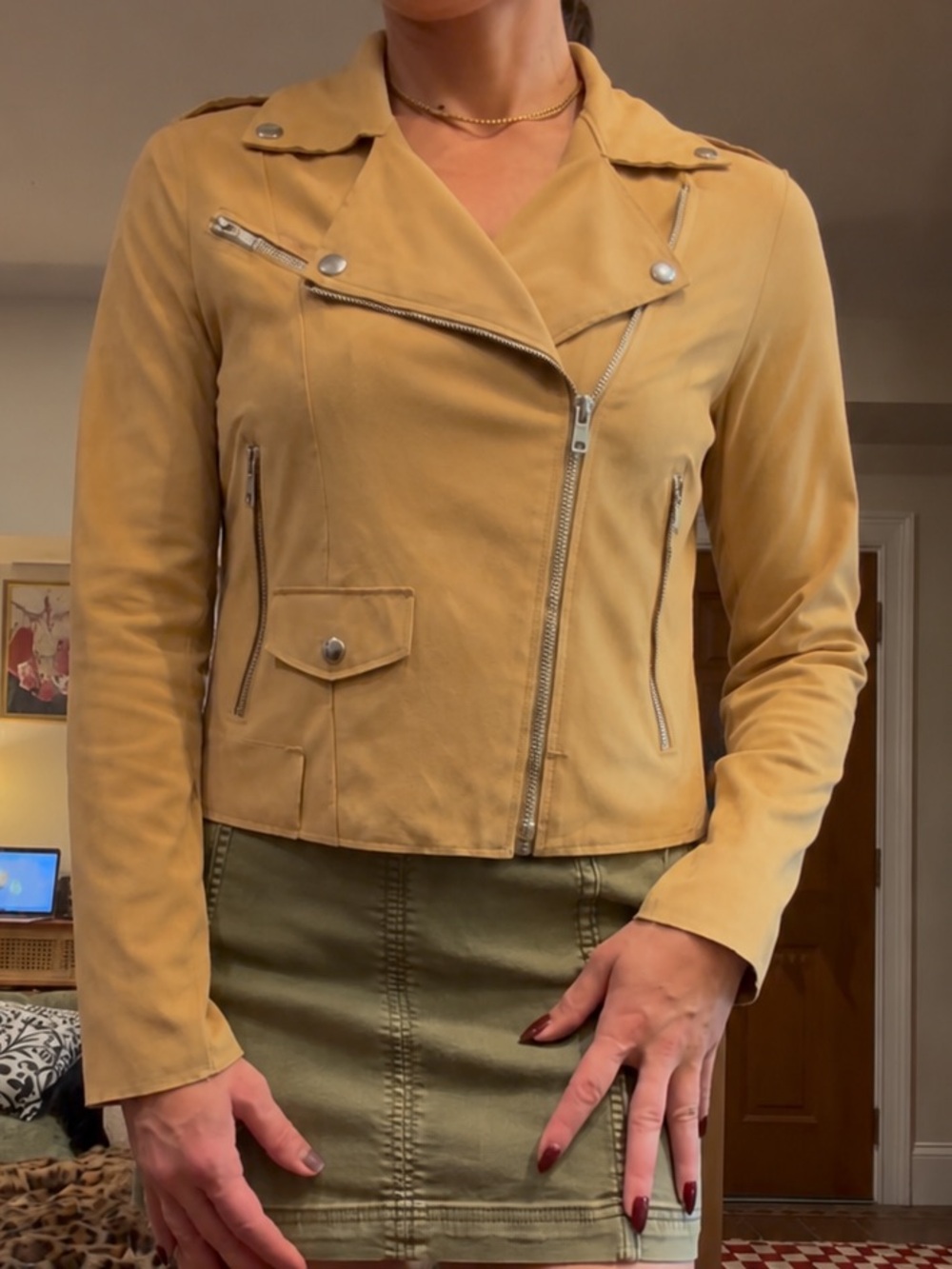 Tan Faux Suede Cropped Moto Biker Jacket Asymmetrical Zip. Size S/M
